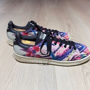 Adidas Floral Print Stan Smith Sneakers in Pink, Blue & Black Womans Size 10